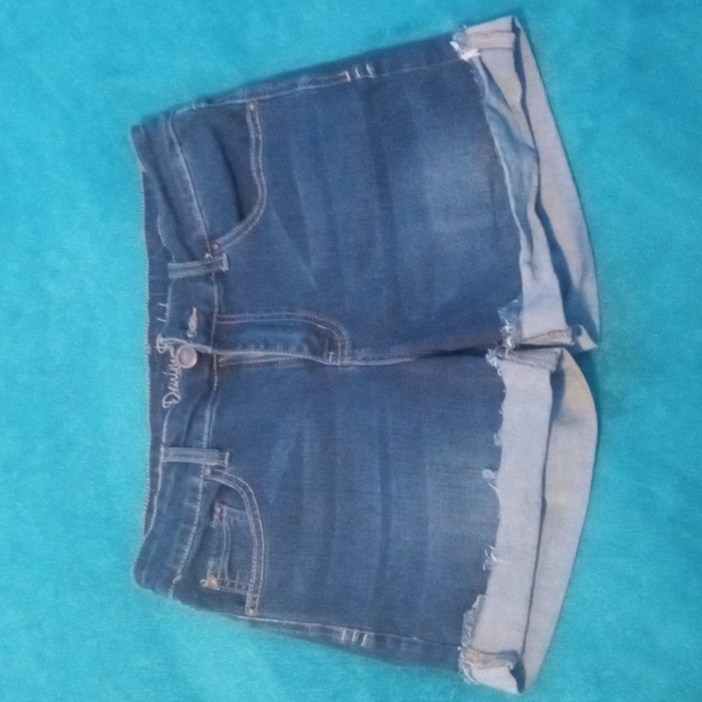 Denim fueled jean shorts, size 11, blue